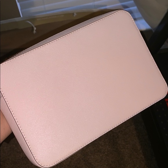 Sale 🎊 Beautiful Mk Jet Set Crossbody large🦄 - Picture 7 of 8